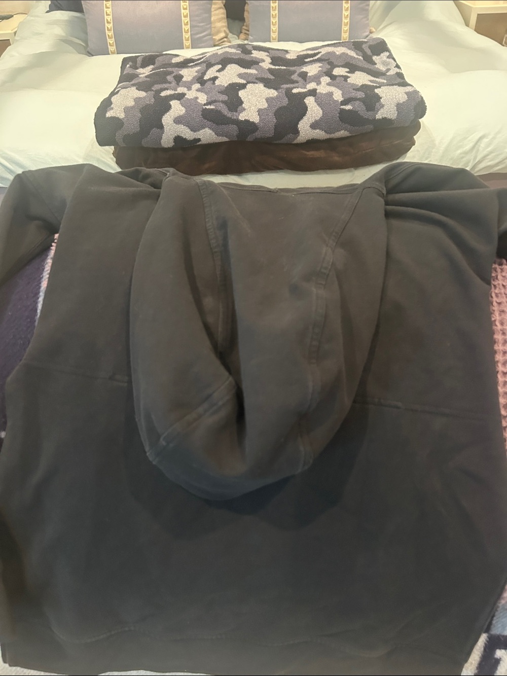 Lululemon Black Pullover Hoodie